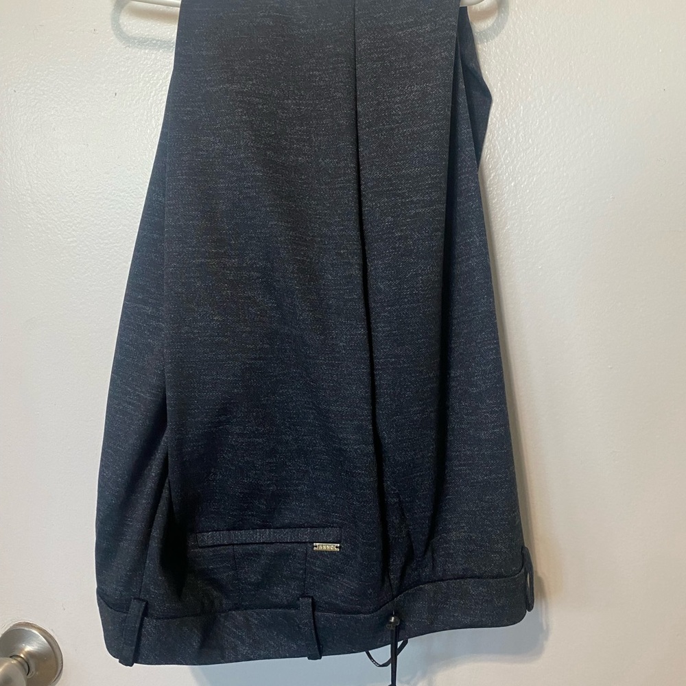 DKNY pants - brand new with tag - size 8P - Navy